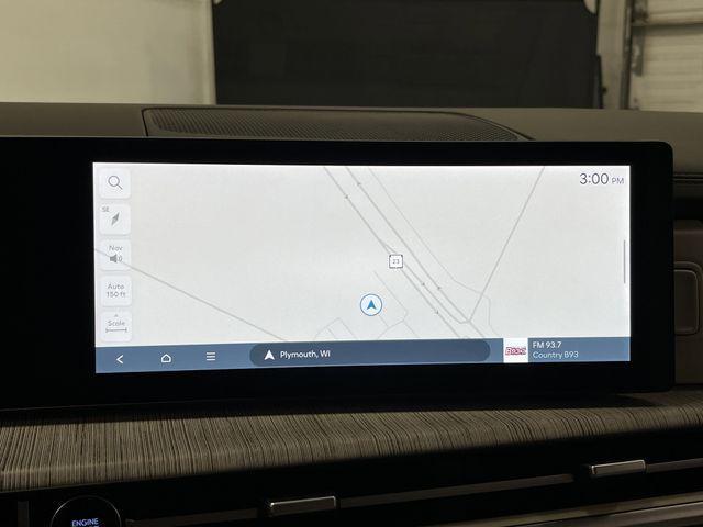 used 2024 Hyundai SANTA FE HEV car, priced at $39,195