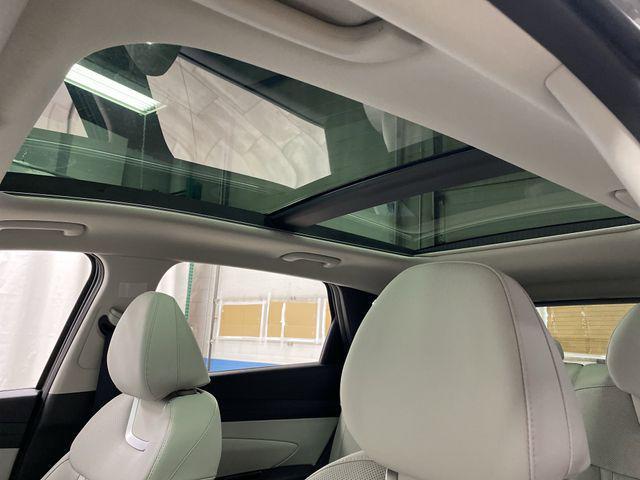 new 2025 Hyundai TUCSON Hybrid car, priced at $41,913