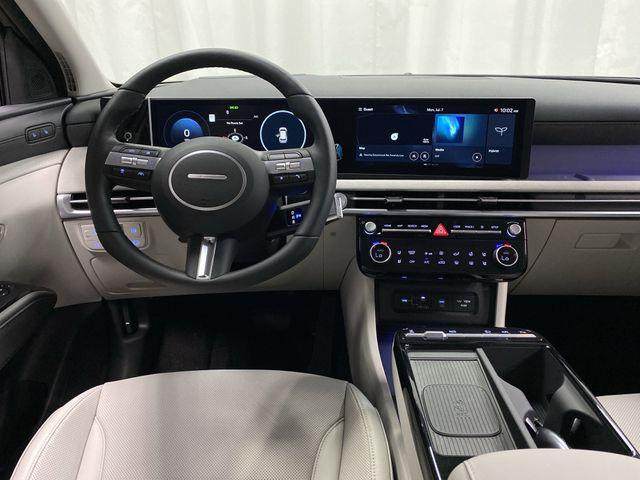 new 2025 Hyundai TUCSON Hybrid car, priced at $41,913