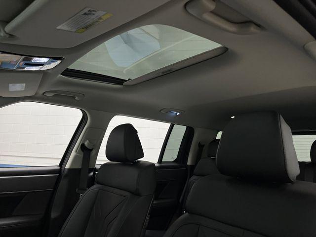 used 2025 Hyundai Santa Fe car, priced at $31,995