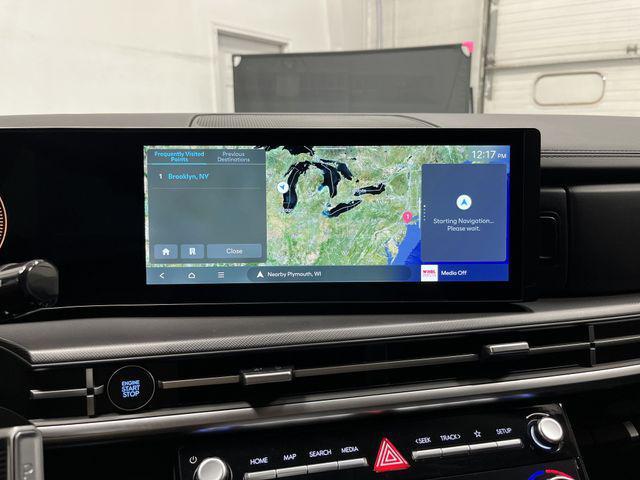 used 2025 Hyundai Santa Fe car, priced at $31,995