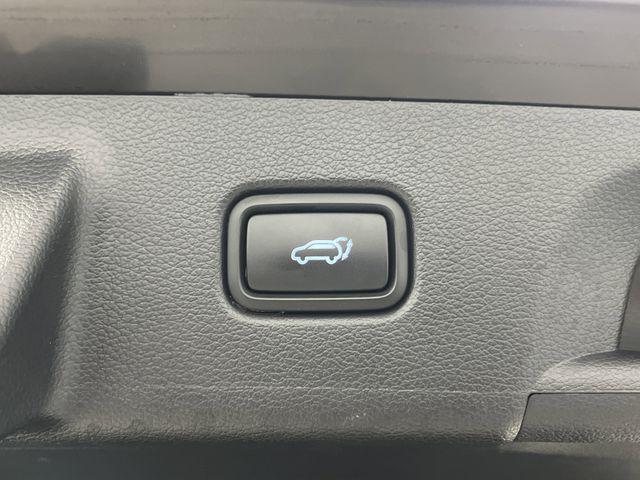 used 2024 Hyundai Palisade car, priced at $38,995