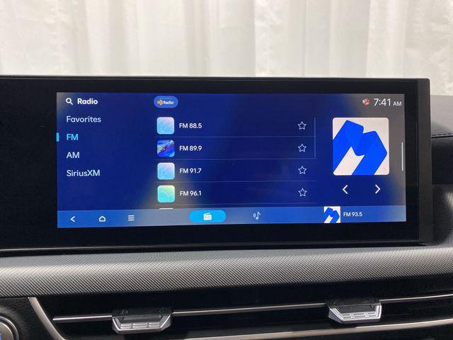 new 2025 Hyundai Sonata Hybrid car, priced at $32,404