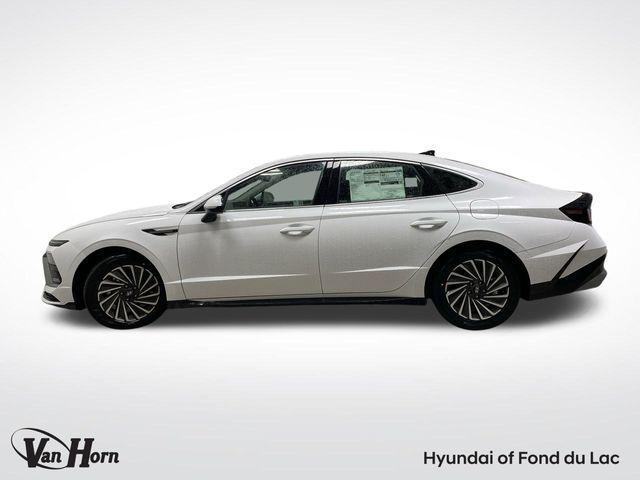 new 2025 Hyundai Sonata Hybrid car, priced at $32,404
