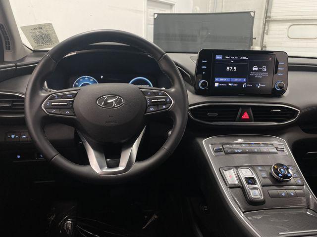 used 2022 Hyundai Santa Fe car, priced at $25,495