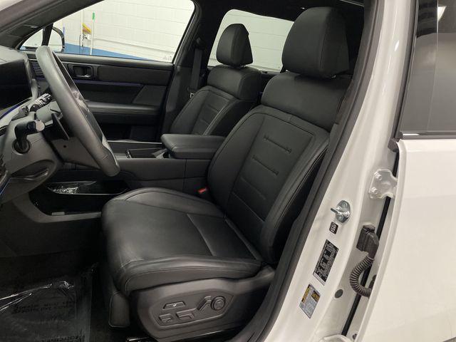 used 2024 Hyundai Santa Fe car, priced at $40,885
