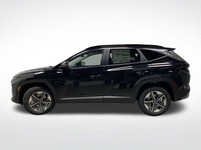 new 2025 Hyundai TUCSON Hybrid car, priced at $36,831
