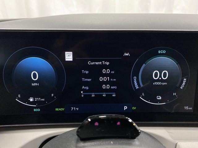 new 2025 Hyundai TUCSON Hybrid car, priced at $37,581