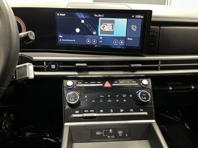 used 2024 Hyundai Santa Fe car, priced at $31,395