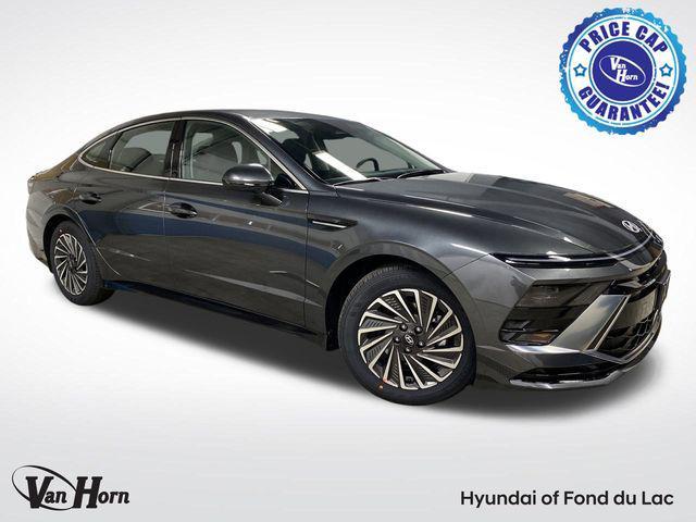new 2025 Hyundai Sonata Hybrid car, priced at $31,920