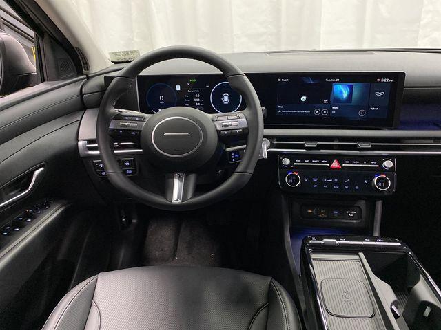 new 2025 Hyundai TUCSON Hybrid car, priced at $37,370