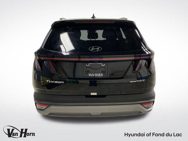 new 2025 Hyundai TUCSON Hybrid car, priced at $37,370