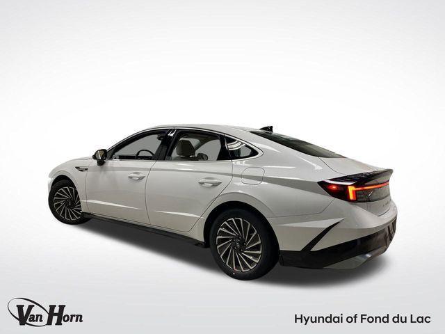 new 2025 Hyundai Sonata Hybrid car, priced at $32,019