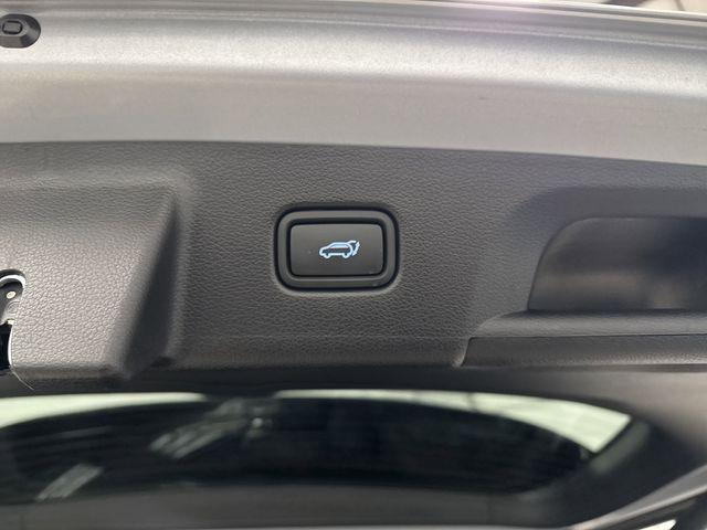 used 2024 Hyundai Palisade car, priced at $40,995