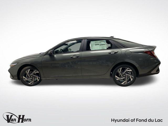 new 2025 Hyundai Elantra car, priced at $24,061