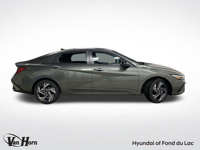new 2025 Hyundai Elantra car, priced at $24,061