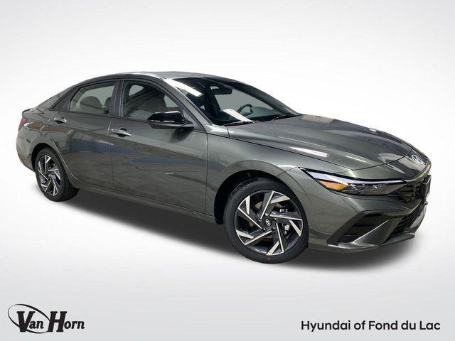 new 2025 Hyundai Elantra car, priced at $24,061