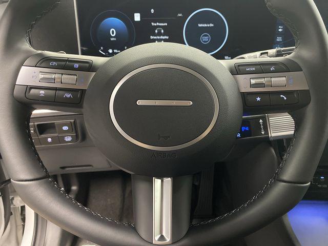 new 2025 Hyundai TUCSON Hybrid car, priced at $37,243