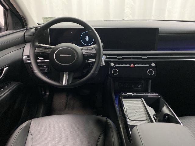 new 2025 Hyundai TUCSON Hybrid car, priced at $37,243