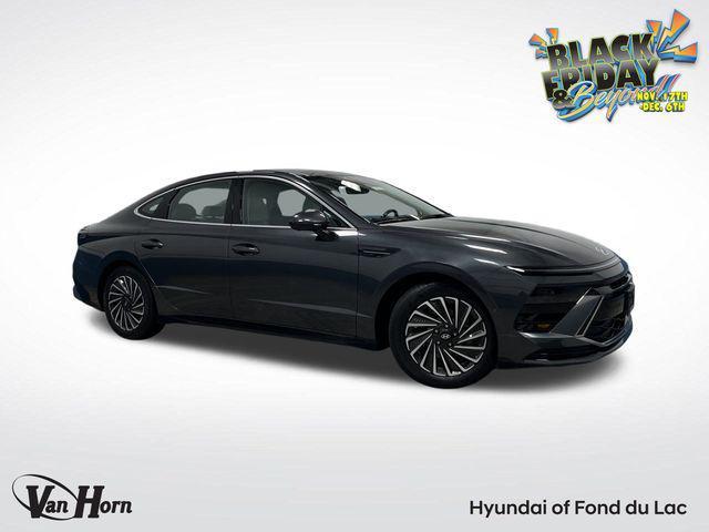 used 2025 Hyundai Sonata Hybrid car, priced at $29,000