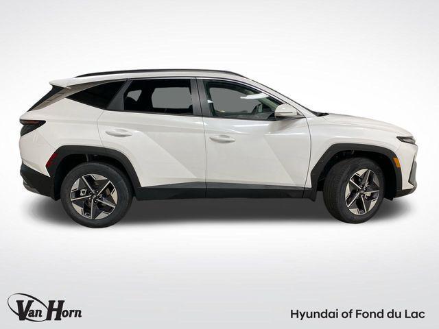 new 2025 Hyundai Tucson car, priced at $35,995