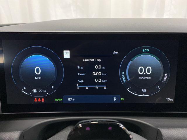new 2025 Hyundai TUCSON Hybrid car, priced at $37,728