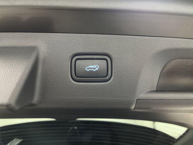 used 2024 Hyundai Palisade car, priced at $41,995