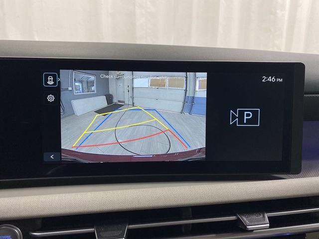 new 2025 Hyundai TUCSON Hybrid car, priced at $37,243