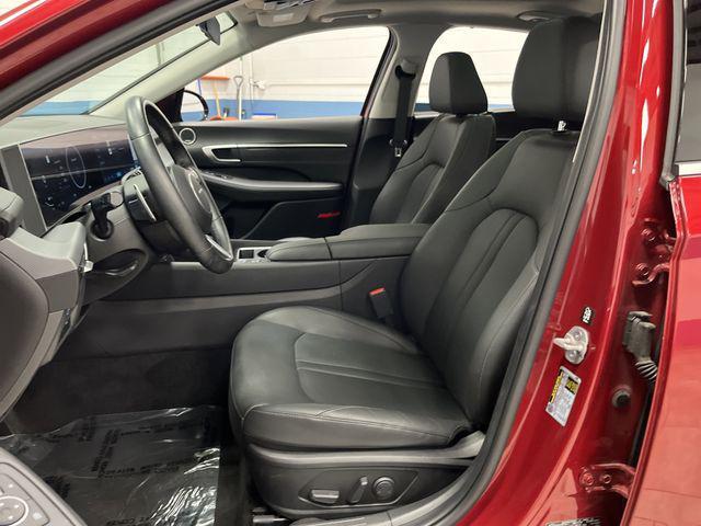 used 2024 Hyundai Sonata Hybrid car, priced at $30,795