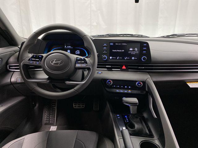 new 2025 Hyundai Elantra car, priced at $24,061