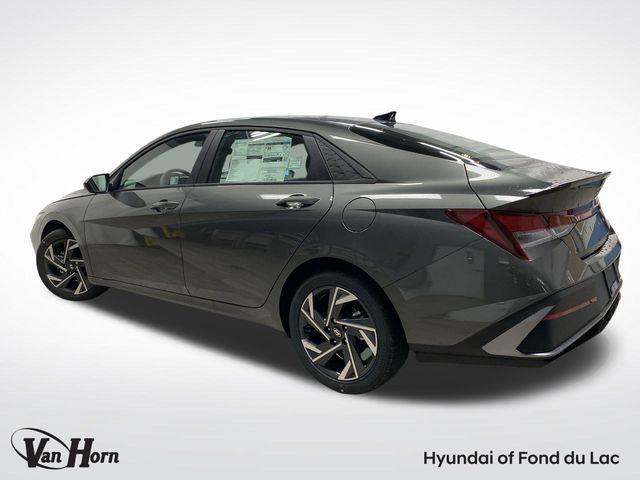 new 2025 Hyundai Elantra car, priced at $24,061