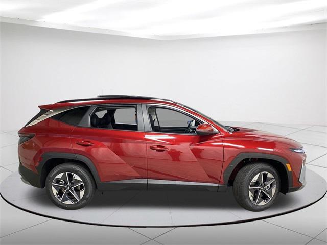 new 2025 Hyundai Tucson Hybrid car, priced at $36,670