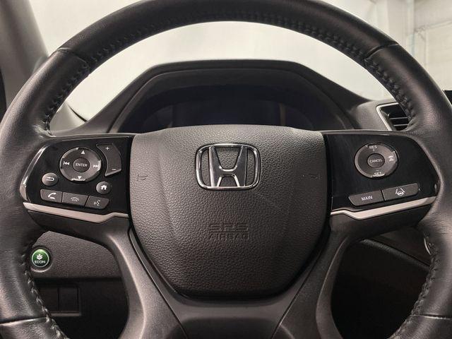 used 2022 Honda Pilot car, priced at $34,595