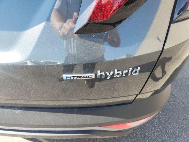 used 2024 Hyundai TUCSON Hybrid car, priced at $30,055