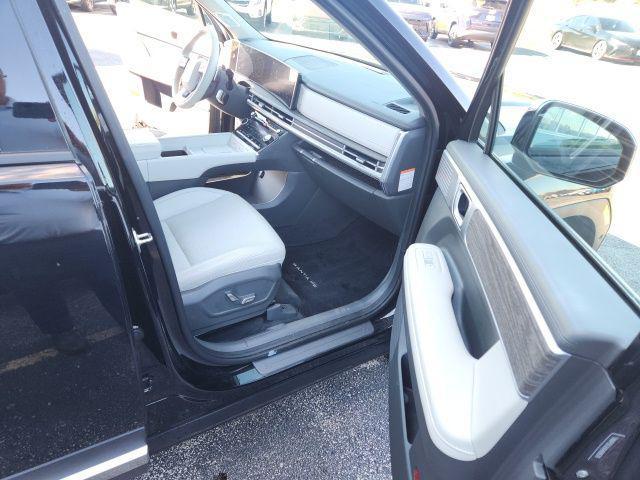 used 2024 Hyundai Santa Fe car, priced at $38,910