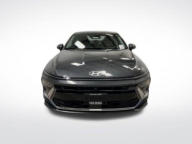 used 2024 Hyundai Sonata Hybrid car, priced at $27,215