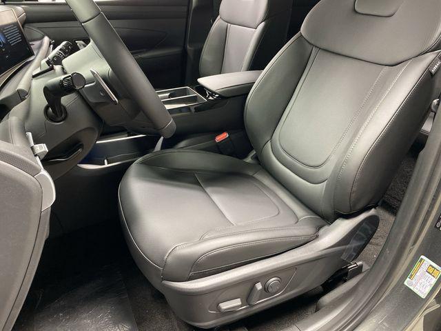 new 2025 Hyundai TUCSON Hybrid car, priced at $37,560