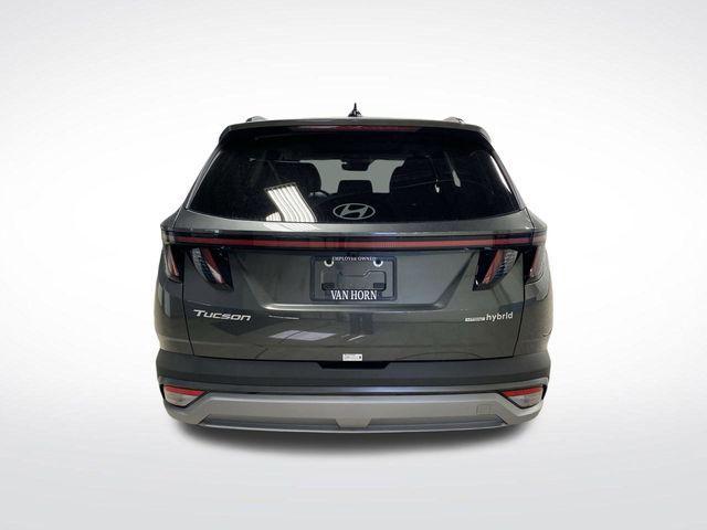 new 2025 Hyundai TUCSON Hybrid car, priced at $37,248