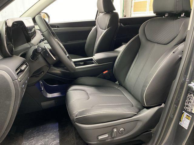 new 2025 Hyundai Palisade car, priced at $42,223