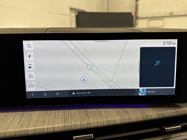 used 2025 Hyundai Santa Fe car, priced at $38,875