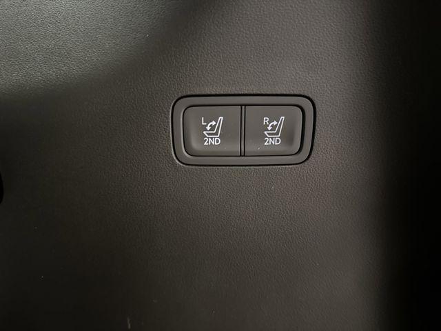 used 2025 Hyundai Santa Fe car, priced at $38,875