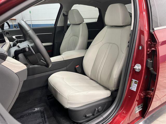used 2024 Hyundai Sonata Hybrid car, priced at $28,715