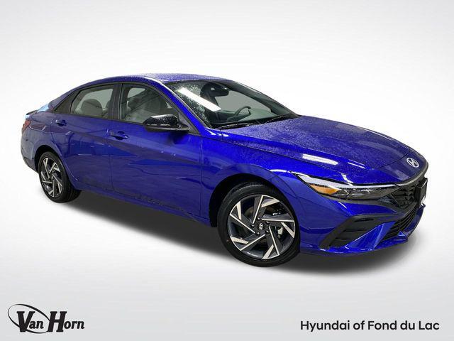 new 2025 Hyundai Elantra car, priced at $28,238
