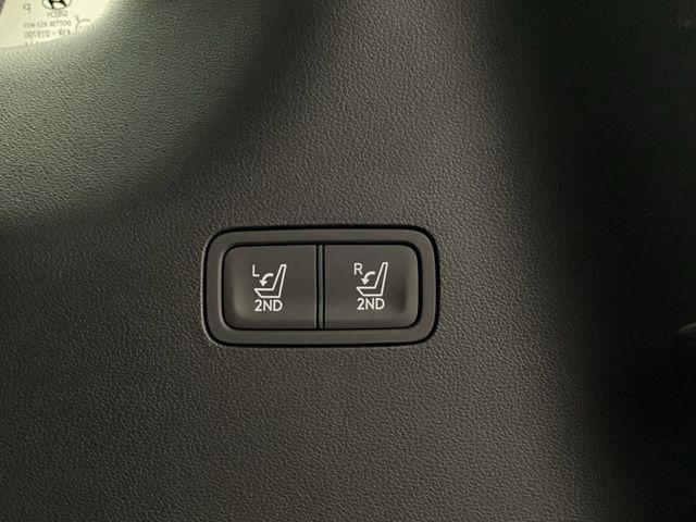 used 2024 Hyundai Santa Fe car, priced at $28,995