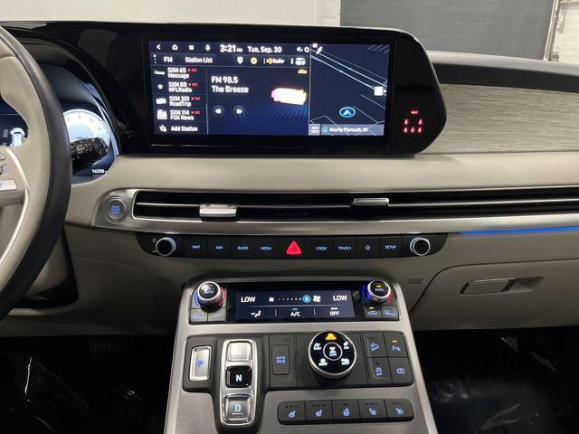 used 2023 Hyundai Palisade car, priced at $38,295
