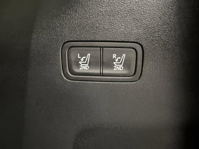 used 2024 Hyundai Santa Fe car, priced at $31,200