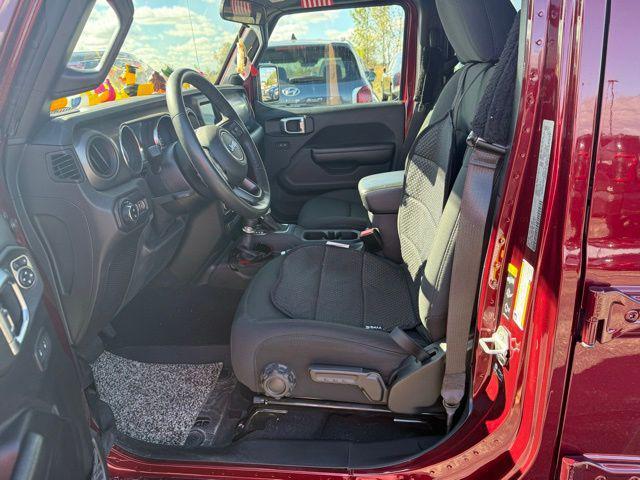 used 2021 Jeep Gladiator car, priced at $34,695