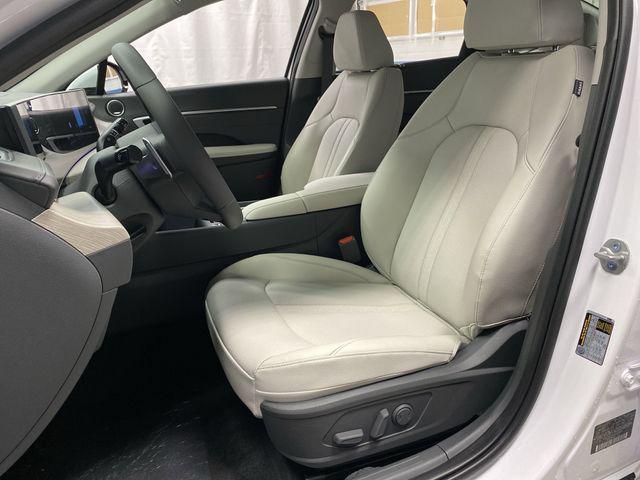 new 2025 Hyundai Sonata Hybrid car, priced at $38,640