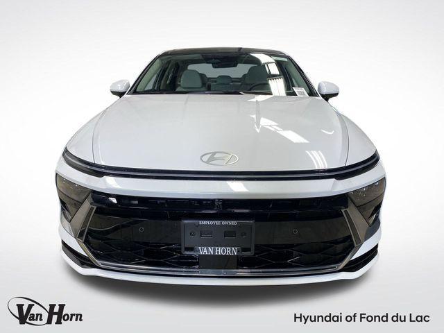 new 2025 Hyundai Sonata Hybrid car, priced at $38,640