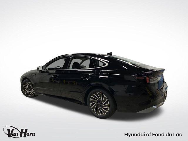 new 2025 Hyundai Sonata Hybrid car, priced at $37,840